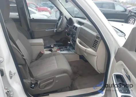 2008 Jeep Liberty Limited Edition from USA, damaged, VIN 1J8GN58K98W236120